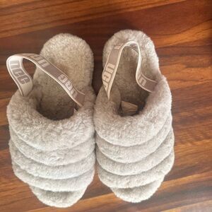 UGG FLUFF YEAH SLIDES